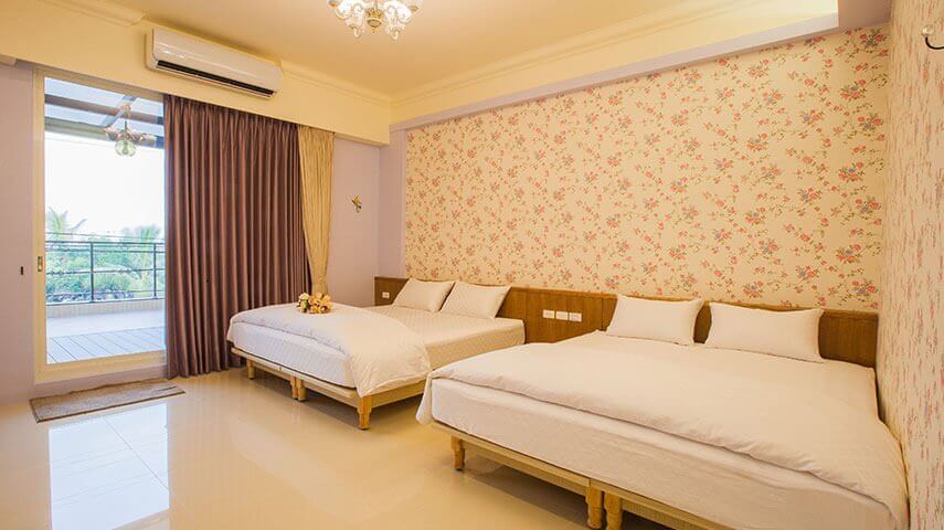 屏東東港芳鄰民宿(Funny B&B)的房間介紹圖片