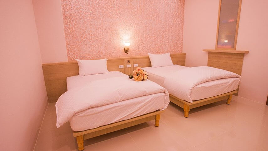 屏東東港芳鄰民宿(Funny B&B)的房間介紹圖片